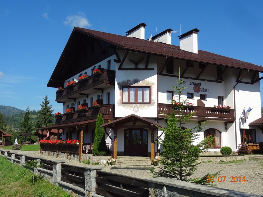 Alpenhof Pansion Otel Slavske Dış mekan fotoğraf