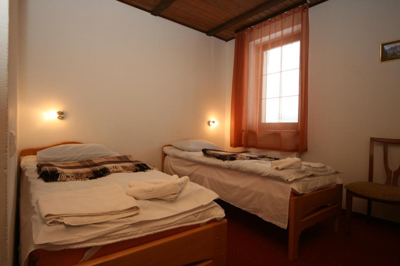 Alpenhof Pansion Otel Slavske Dış mekan fotoğraf